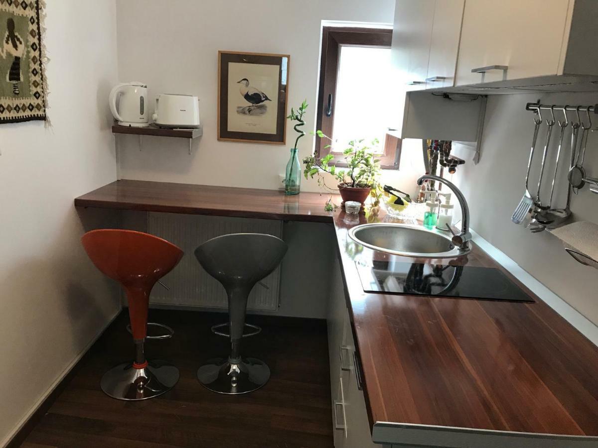 Olympia 23 Studio Apartment Bucureşti Ngoại thất bức ảnh