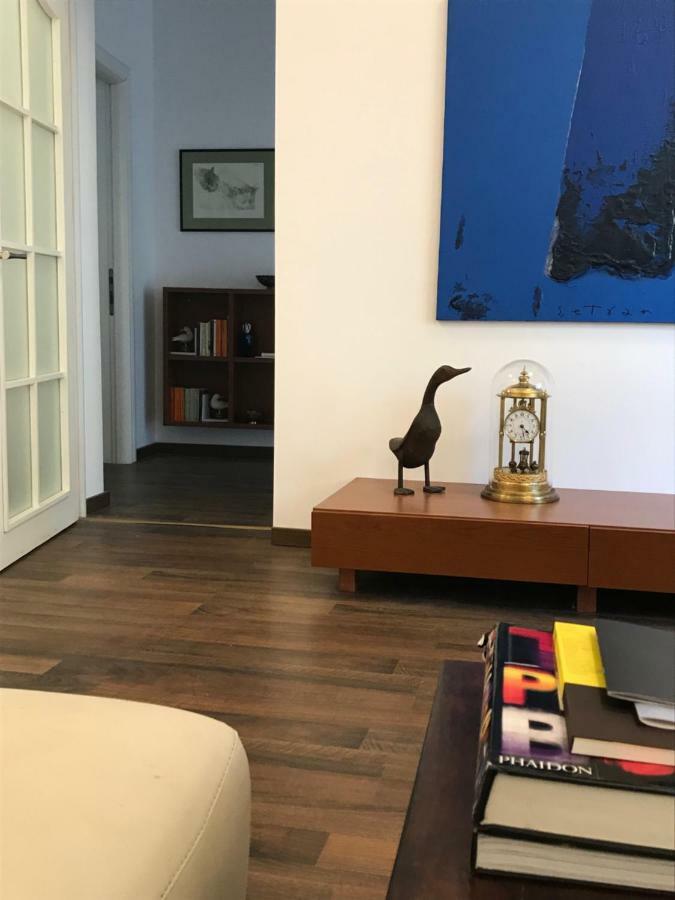 Olympia 23 Studio Apartment Bucureşti Ngoại thất bức ảnh