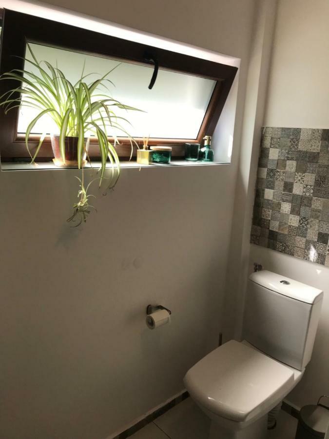 Olympia 23 Studio Apartment Bucureşti Ngoại thất bức ảnh